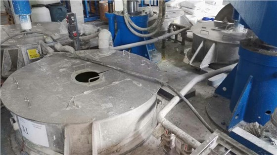 涂料料罐稱重模塊SB3T安裝現(xiàn)場(chǎng) (4)