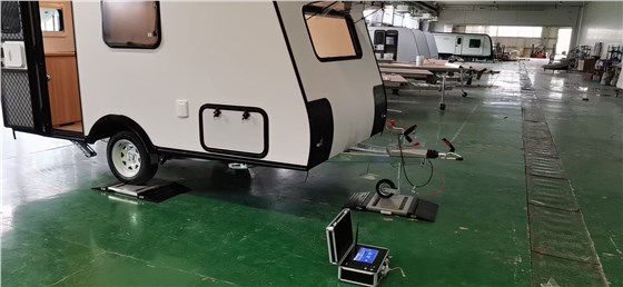 軸重秤 1拖3稱(chēng)量房車(chē)