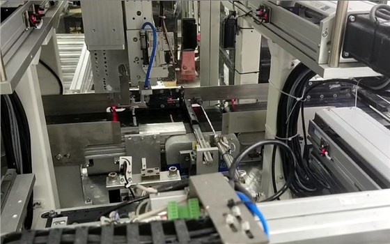 OEM稱重傳感器點(diǎn)膠機(jī)行業(yè)應(yīng)用