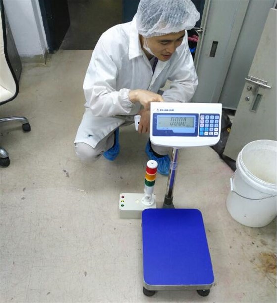 金鉆無線報(bào)警秤客戶現(xiàn)場(chǎng)圖