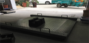 600kg 50g小型電子地磅超低臺(tái)面調(diào)式發(fā)貨現(xiàn)場(chǎng)分享-蘇州金鉆稱重