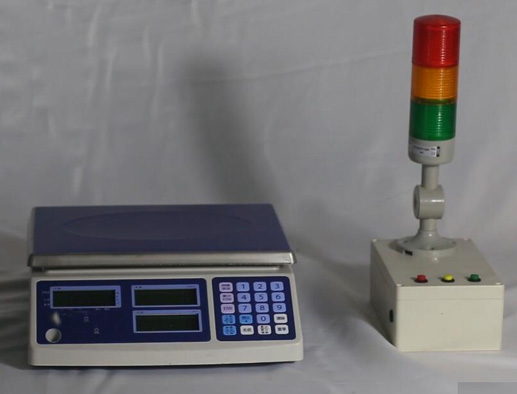 金搏仕電計(jì)重桌秤連接金鉆無(wú)線報(bào)警燈