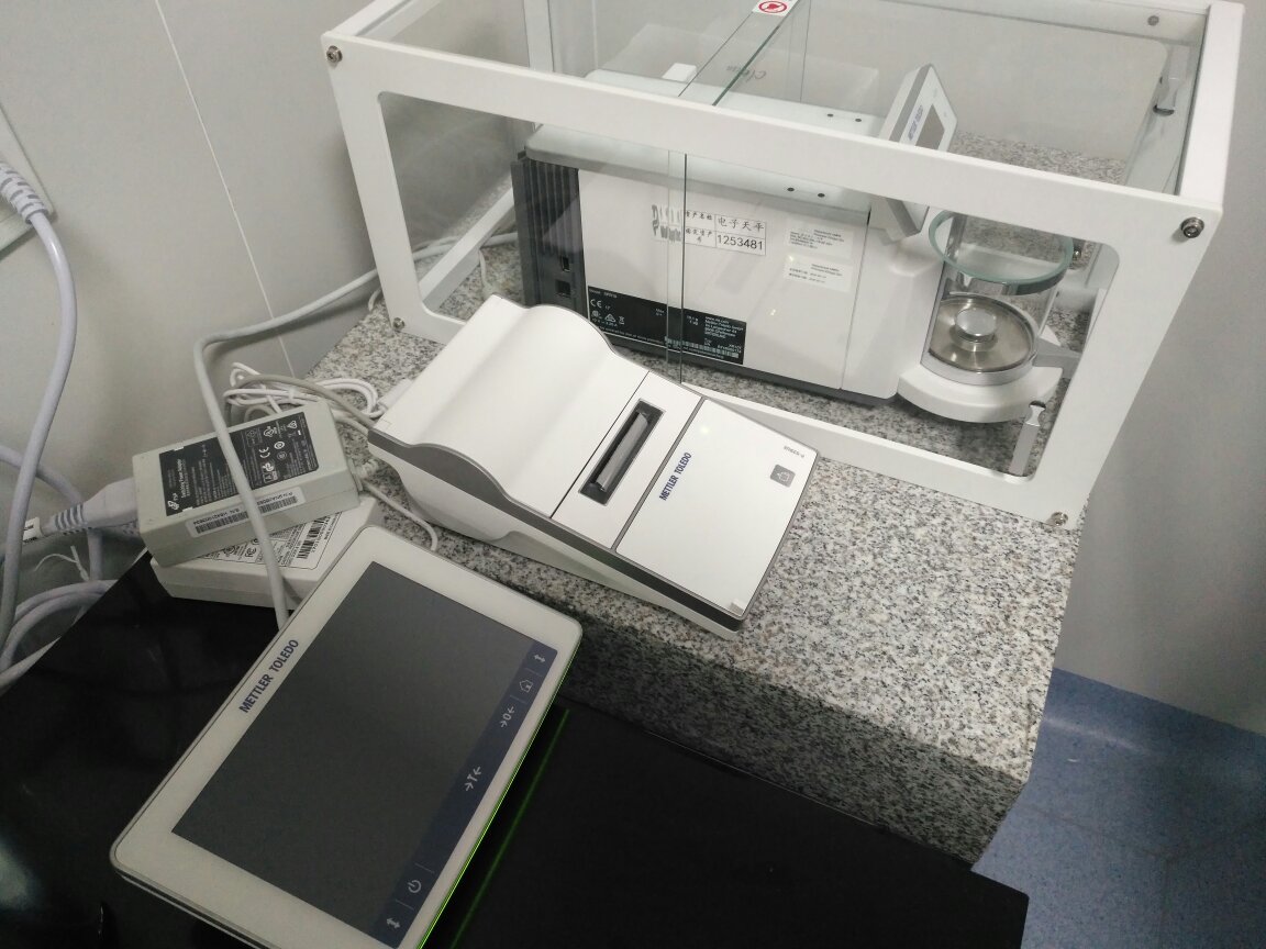 梅特勒電子天平