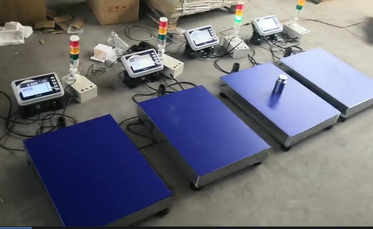 電子秤（臺(tái)衡T7儀表）配金搏仕無線報(bào)警燈