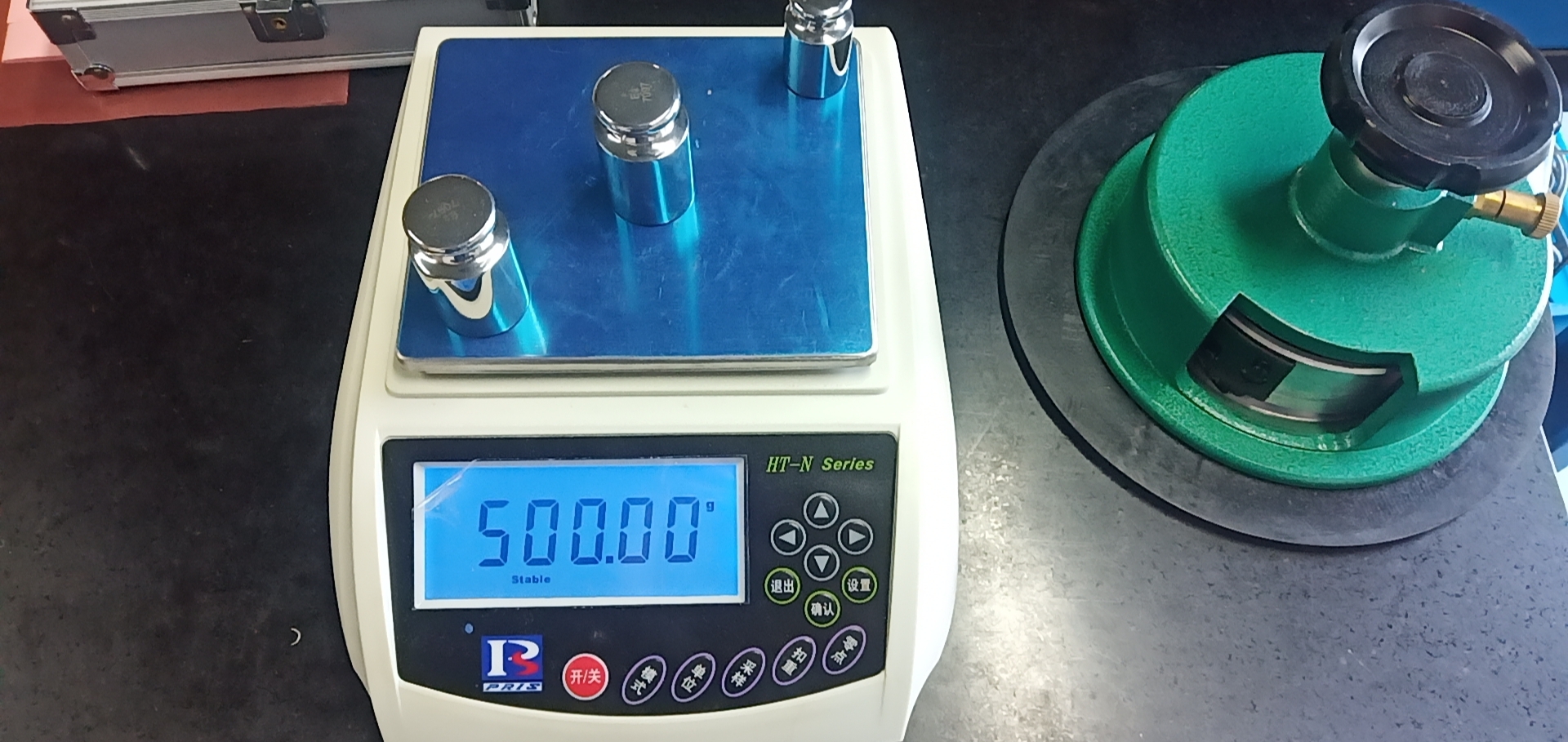 稱無紡布的電子天平